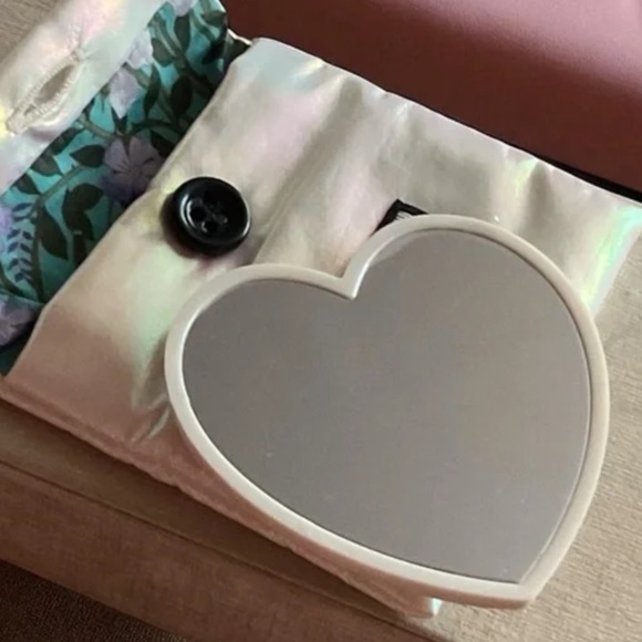 Gucci Mirror New - Picture 3 of 3